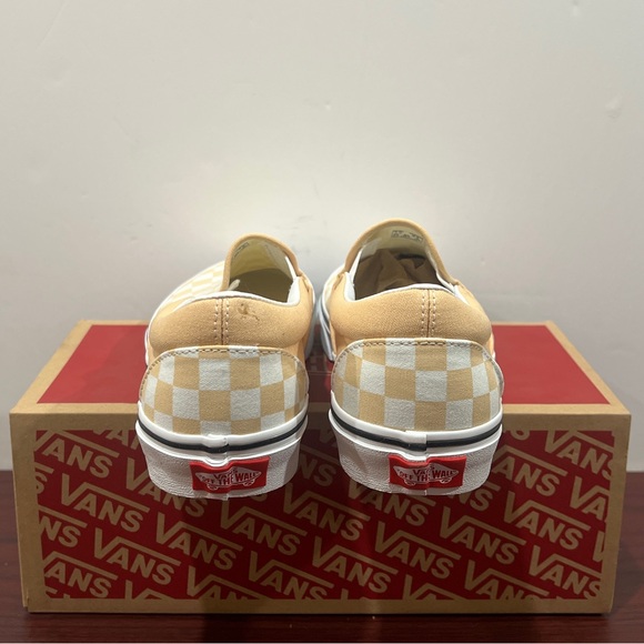 Vans, Classic Slip-On, VN0A7Q5DBLP, Peach & White - Picture 6 of 12